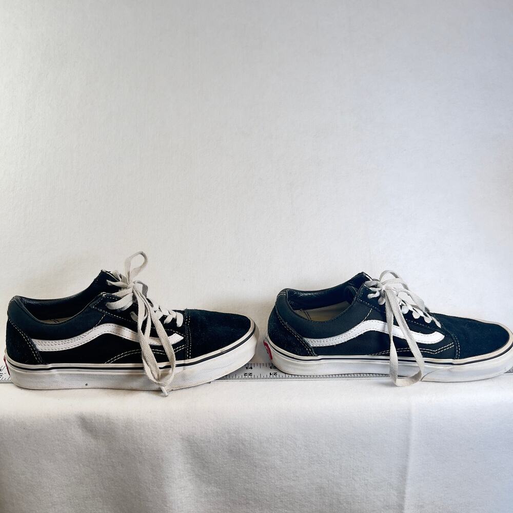 Van's Off The Wall Sneakers Midrise Suede w/ Leather Trim Unisex Men 6 Woman 7.5